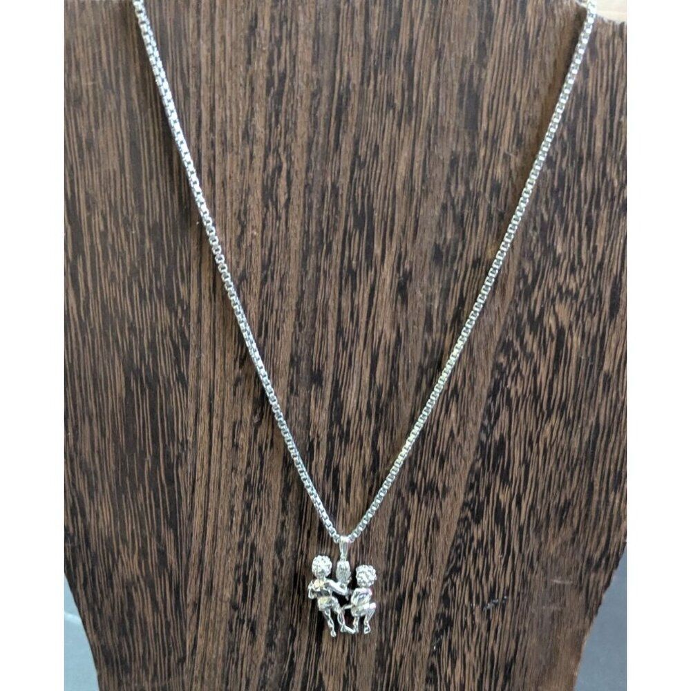 Vintage Monet Silver Tone Double Cherub Angel Pendant Box Chain Necklace 16 Inch
